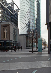 Bahn-Tower di Helmut Jahn (Potsdamer Platz) 7