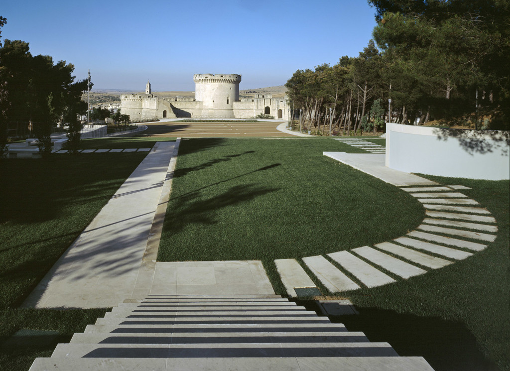 Luigi Acito  parco del castello a Matera